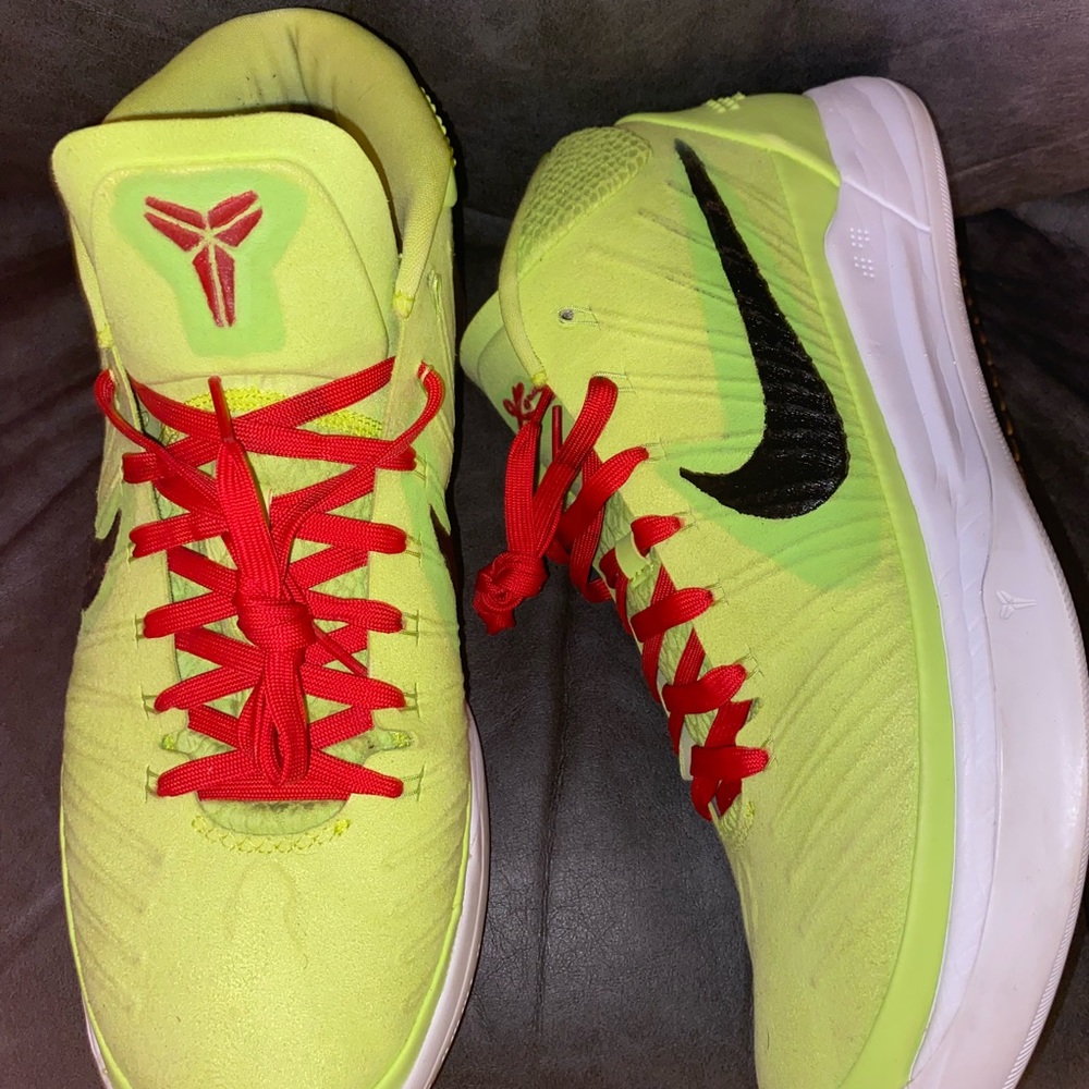 Kobe AD “Grinch” Size 14 VERY Size 14